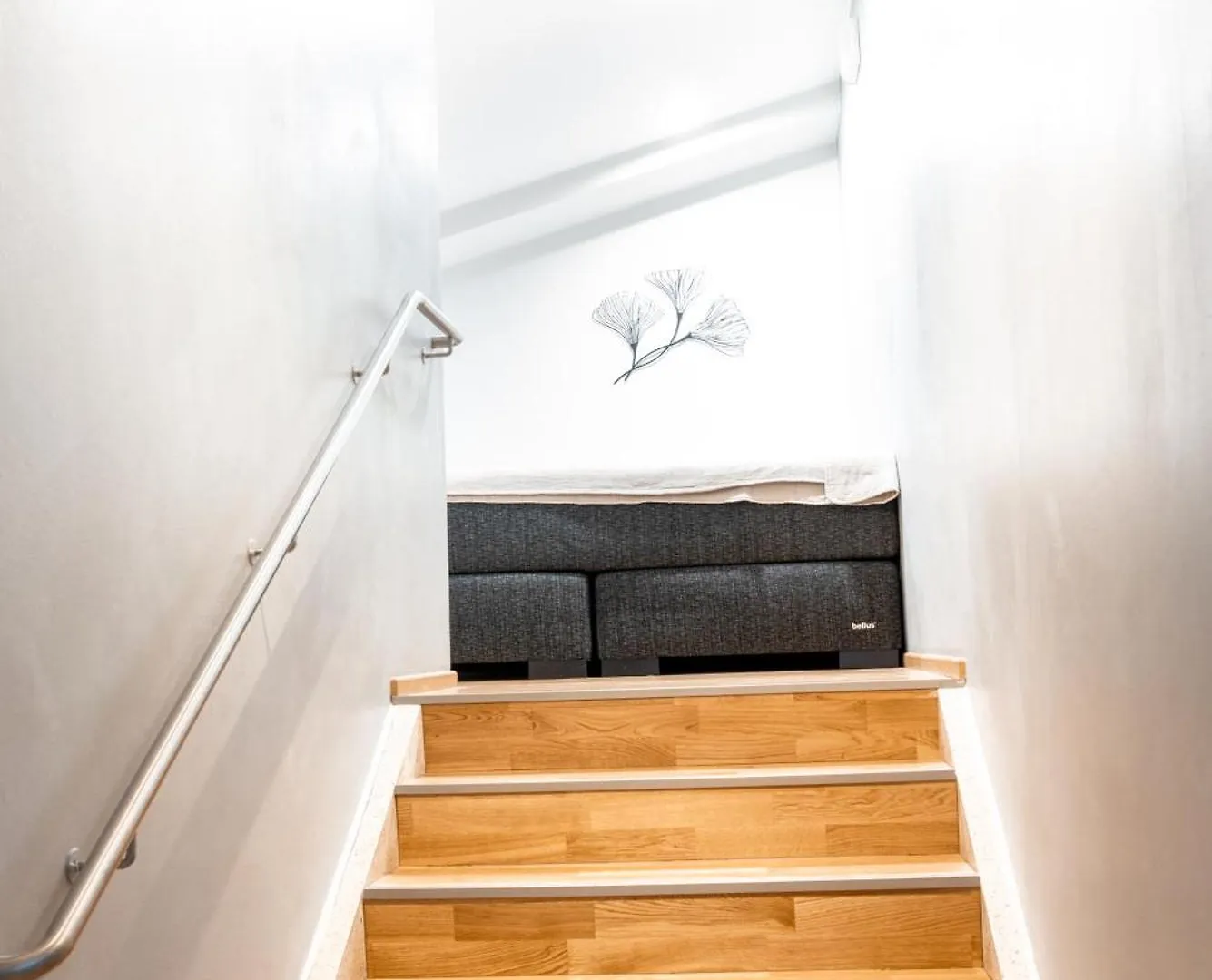 2Ndhomes Bright & Spacious 2-Story Apartment With Sauna Helsinki 0*,  Finland