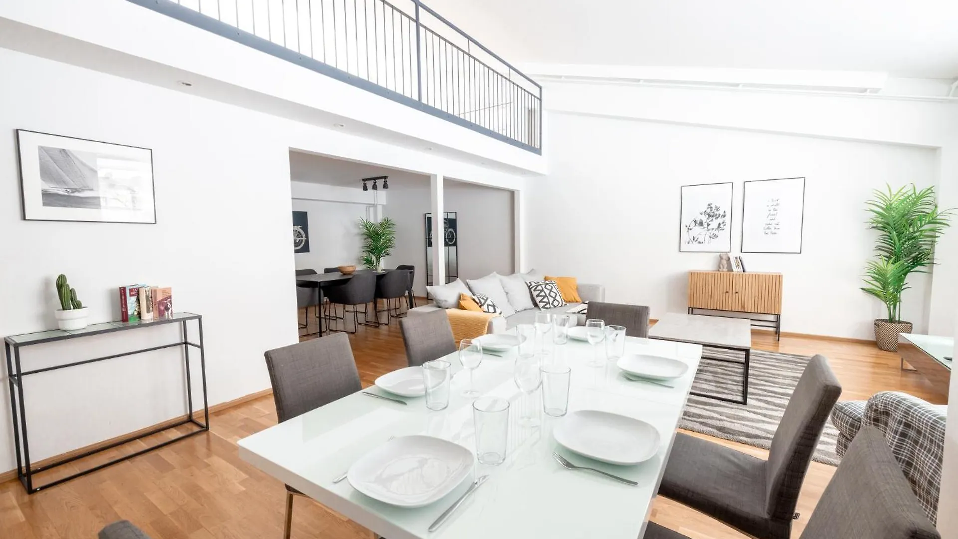 2Ndhomes Bright & Spacious 2-Story Apartment With Sauna Helsinki 0*,